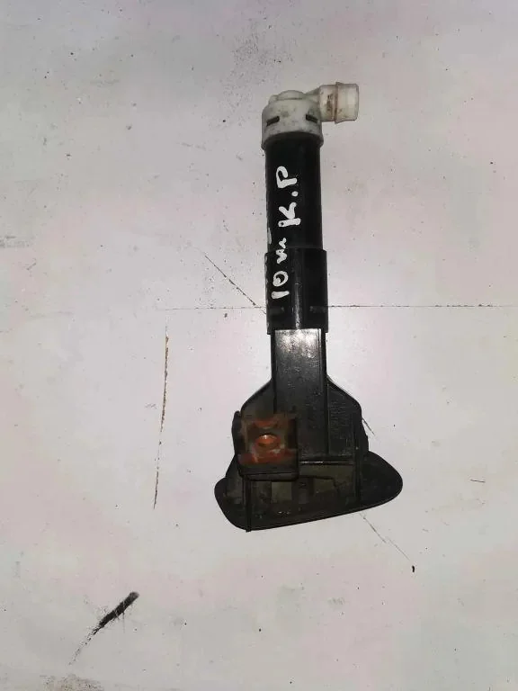 2009 Toyota Prius Headlight Washer 8520847010 image 3
