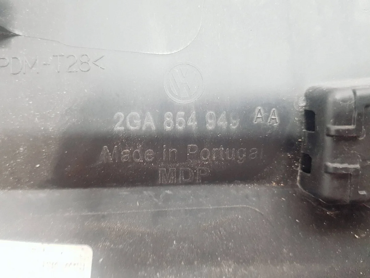 Dörrlister bak vänster VW T-ROC 2GA854949AA image 6