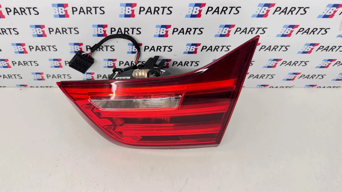 BMW F32 F36 Rücklicht Kofferraum Rechts OE 7296102 image 4