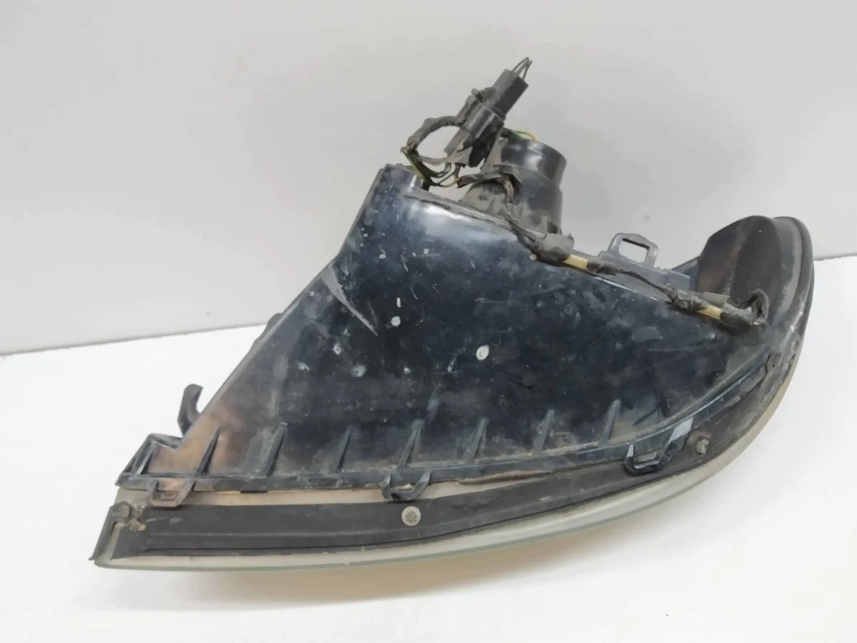 Scheinwerfer Rechts Ford Taurus IV (2000-2007) image 4