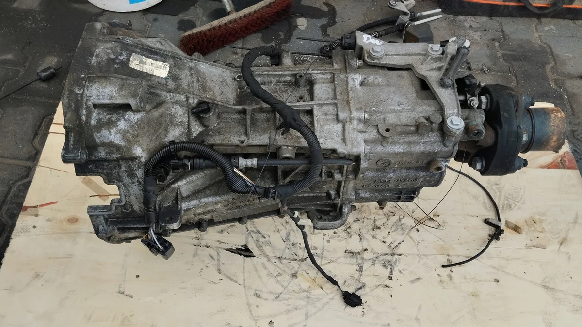 Getriebe Ford Transit MK8 2.2 TDCI DC1R-7003-AB image 3