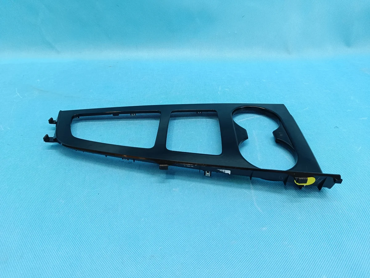 Audi A4 B9 LIFT Dekor Tunnel 8W1864241F image 4