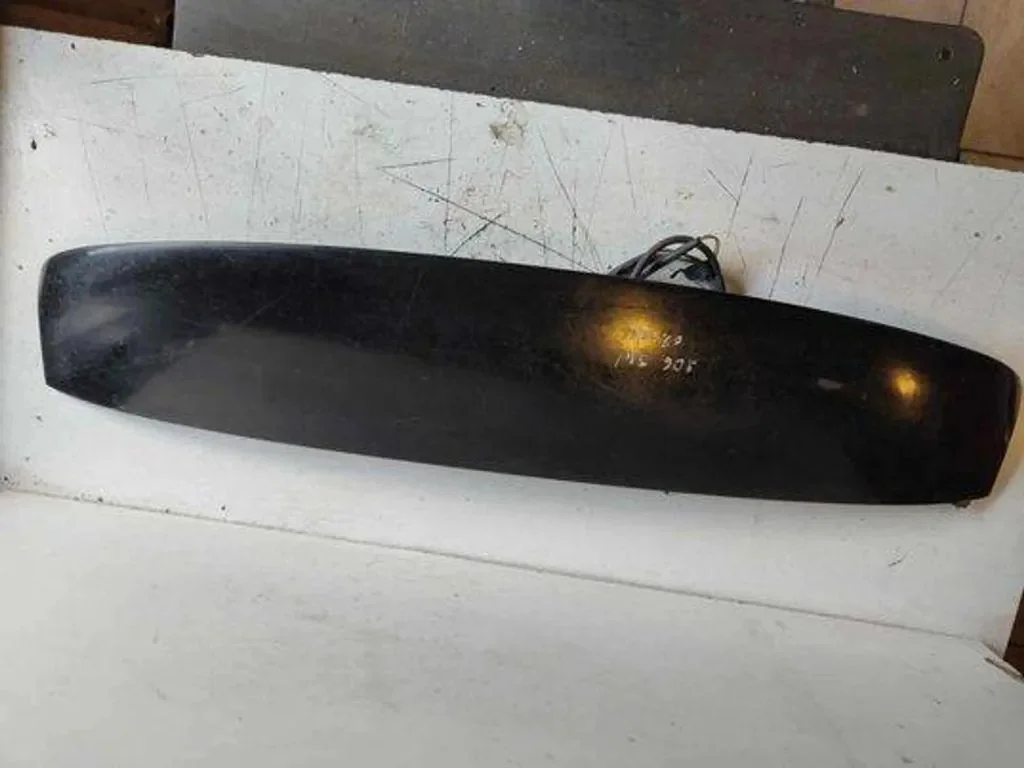 Spoiler de coffre Peugeot 206 SW 9641543577