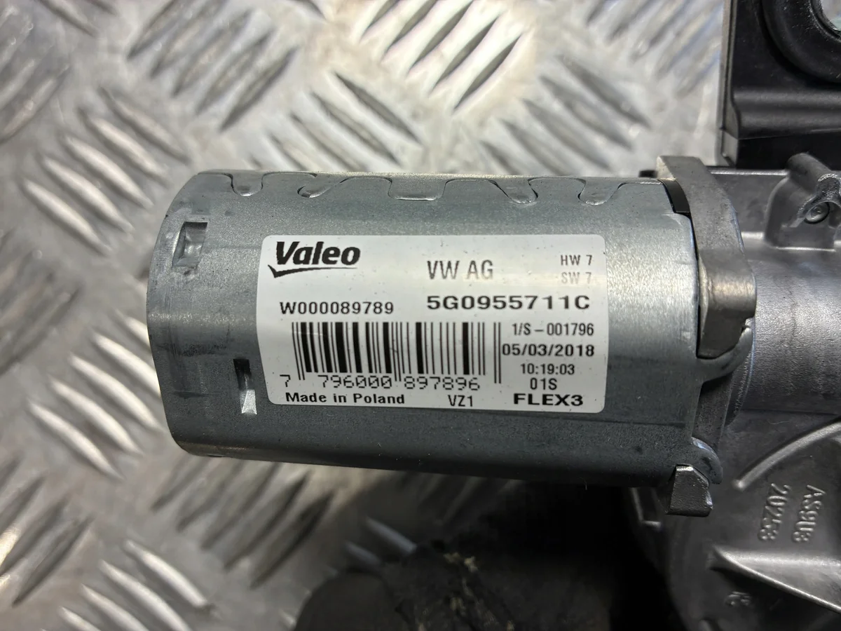 Taka takamoottori SEAT ATECA 16- 5G0955711C