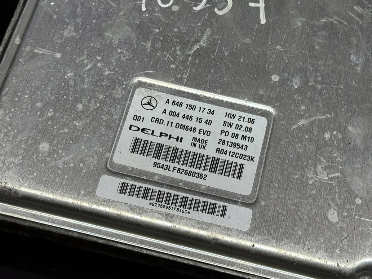 Ohjausyksikkö Mercedes W211 A0044461540 image 3