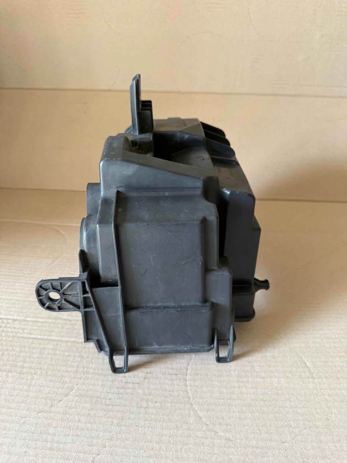 Renault Trafic Fuse Box 243503708R image 4