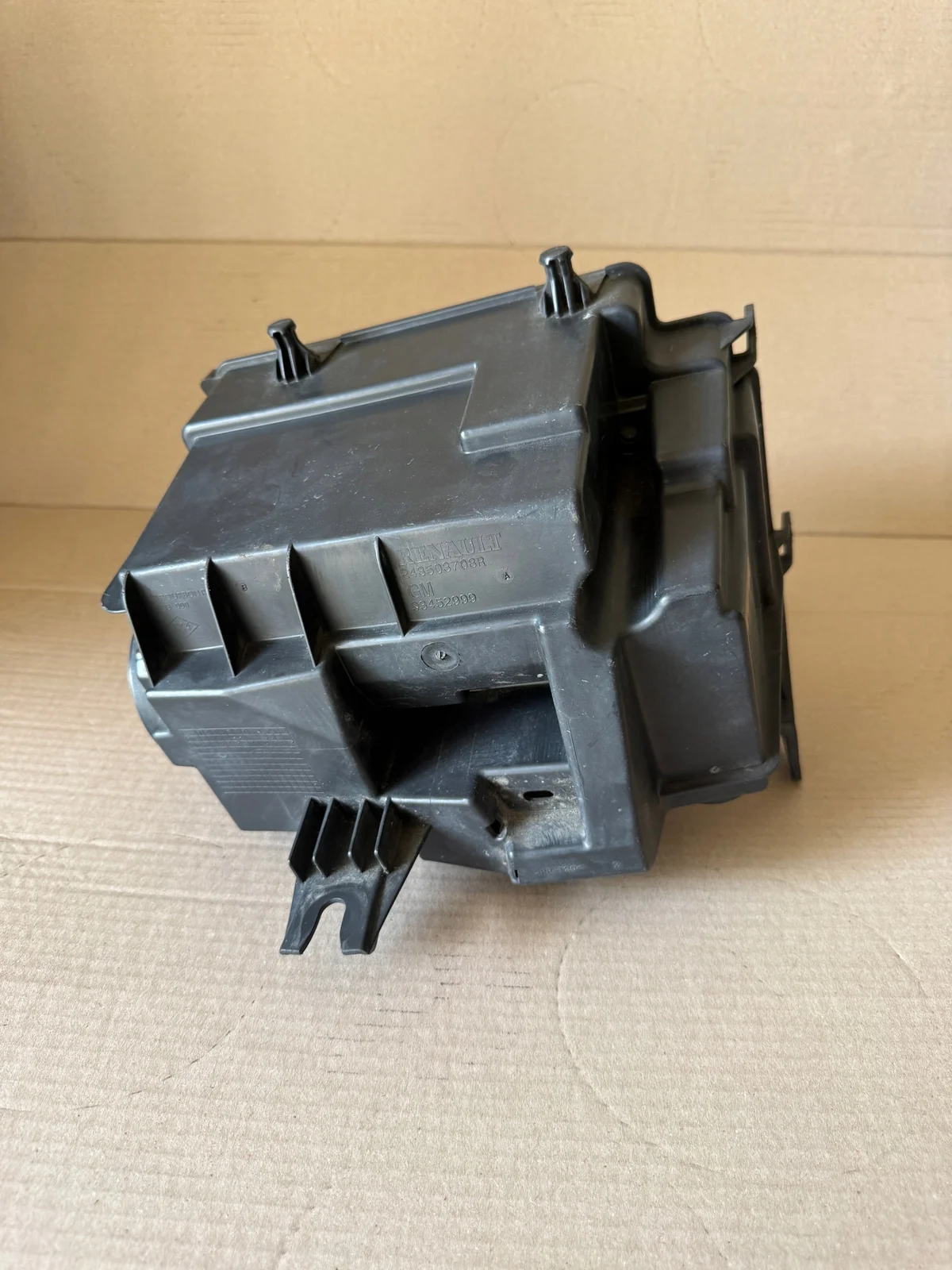 Renault Trafic Fuse Box 243503708R image 5