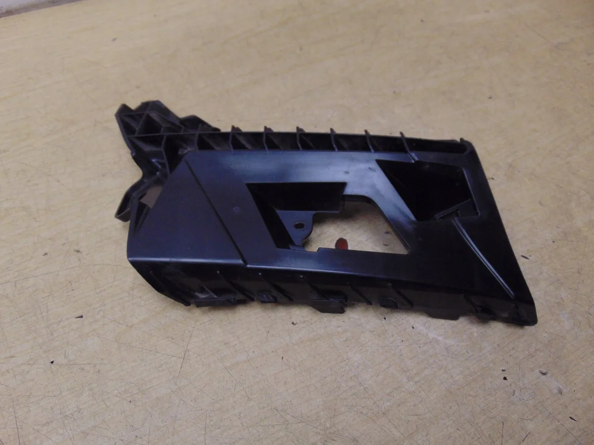 Audi Q5 Front Bumper Bracket Right Used 80A807096E image 5