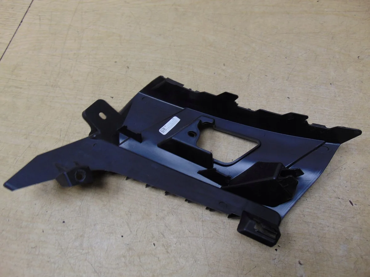 Audi Q5 Front Bumper Bracket Right Used 80A807096E image 7