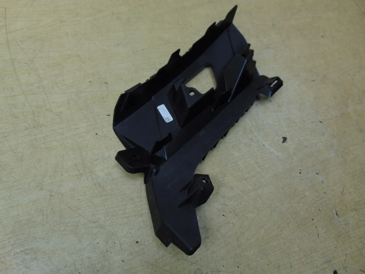 Audi Q5 Front Bumper Bracket Right Used 80A807096E image 10