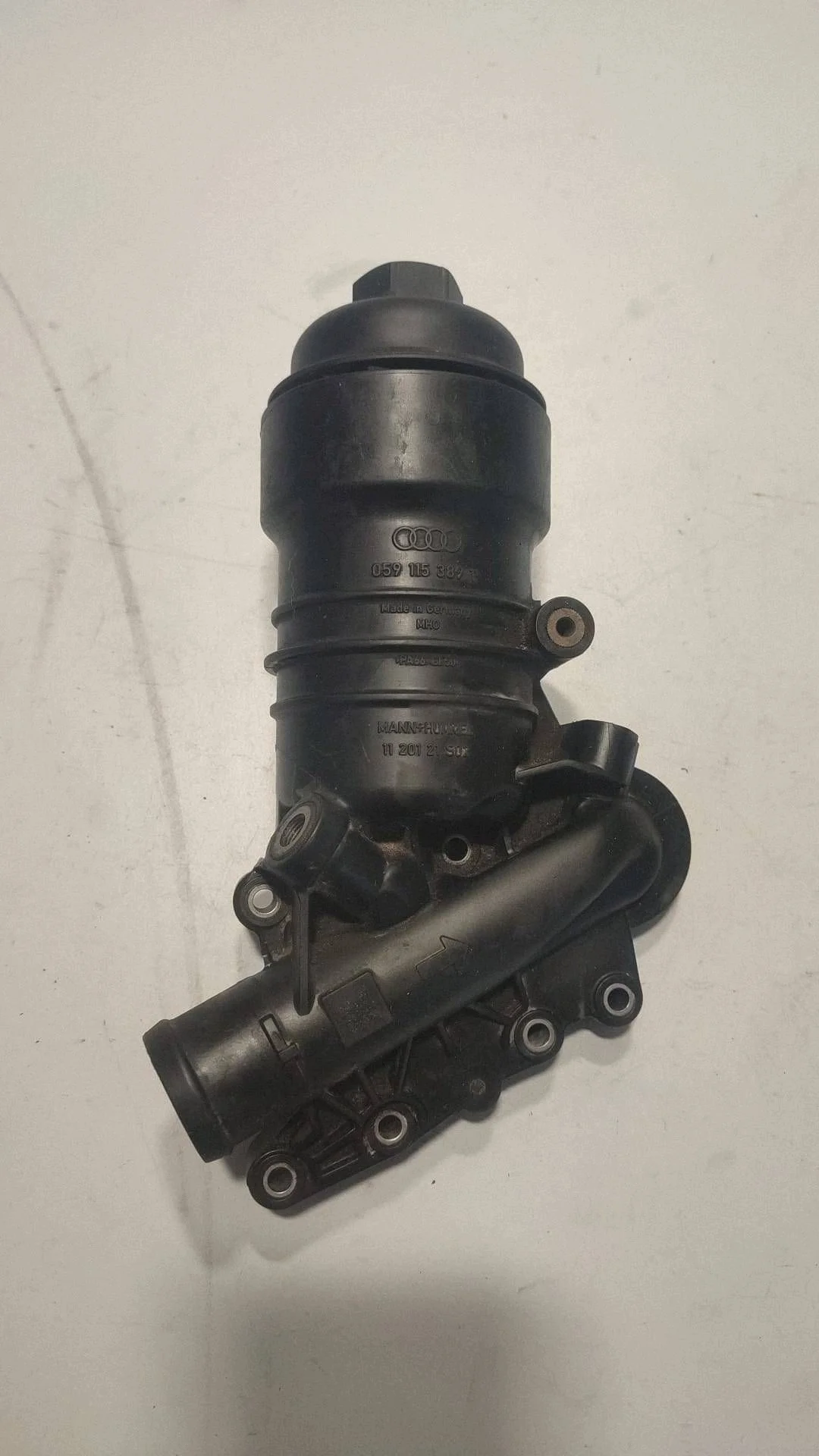 Support de filtre à huile VW Amarok 059115389T