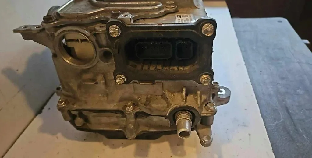 Invertteri Toyota Yaris P13 G920052010 image 3