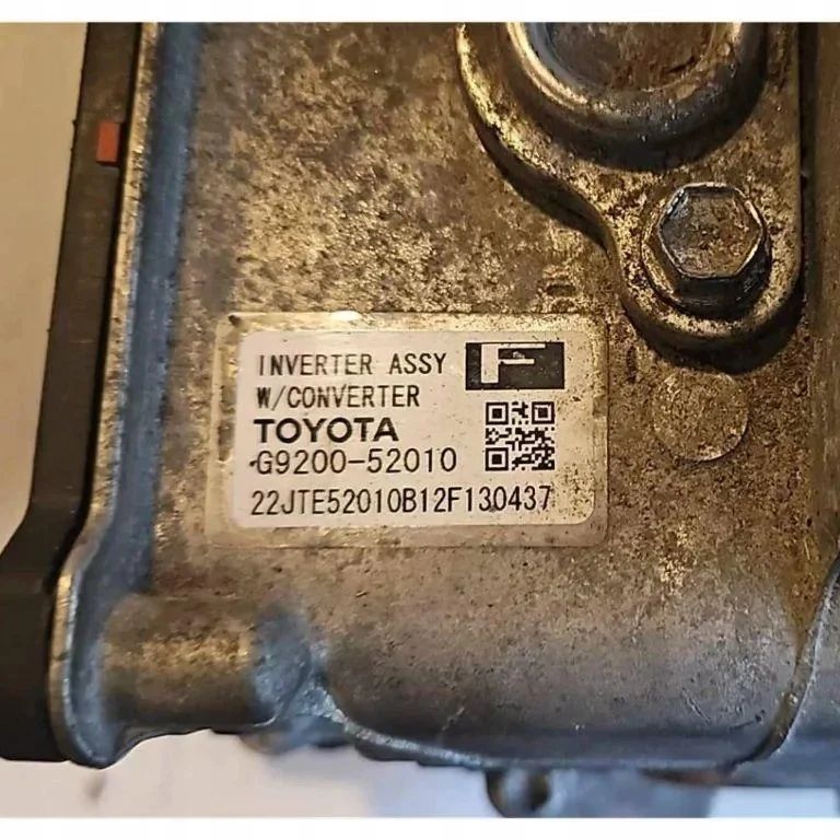 Invertteri Toyota Yaris P13 G920052010 image 6