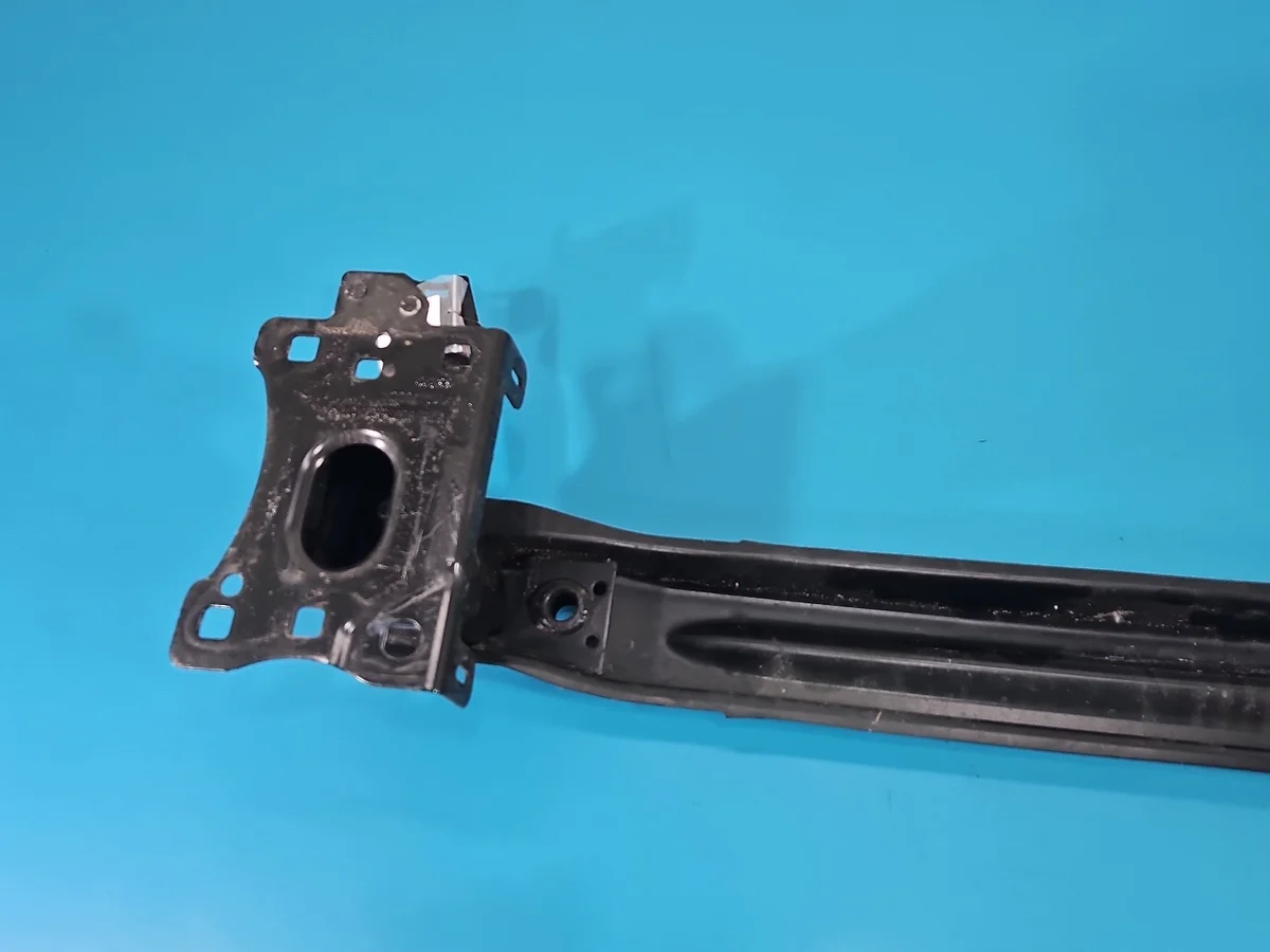 Refuerzo Parachoques Seat Ateca 575807582 image 9