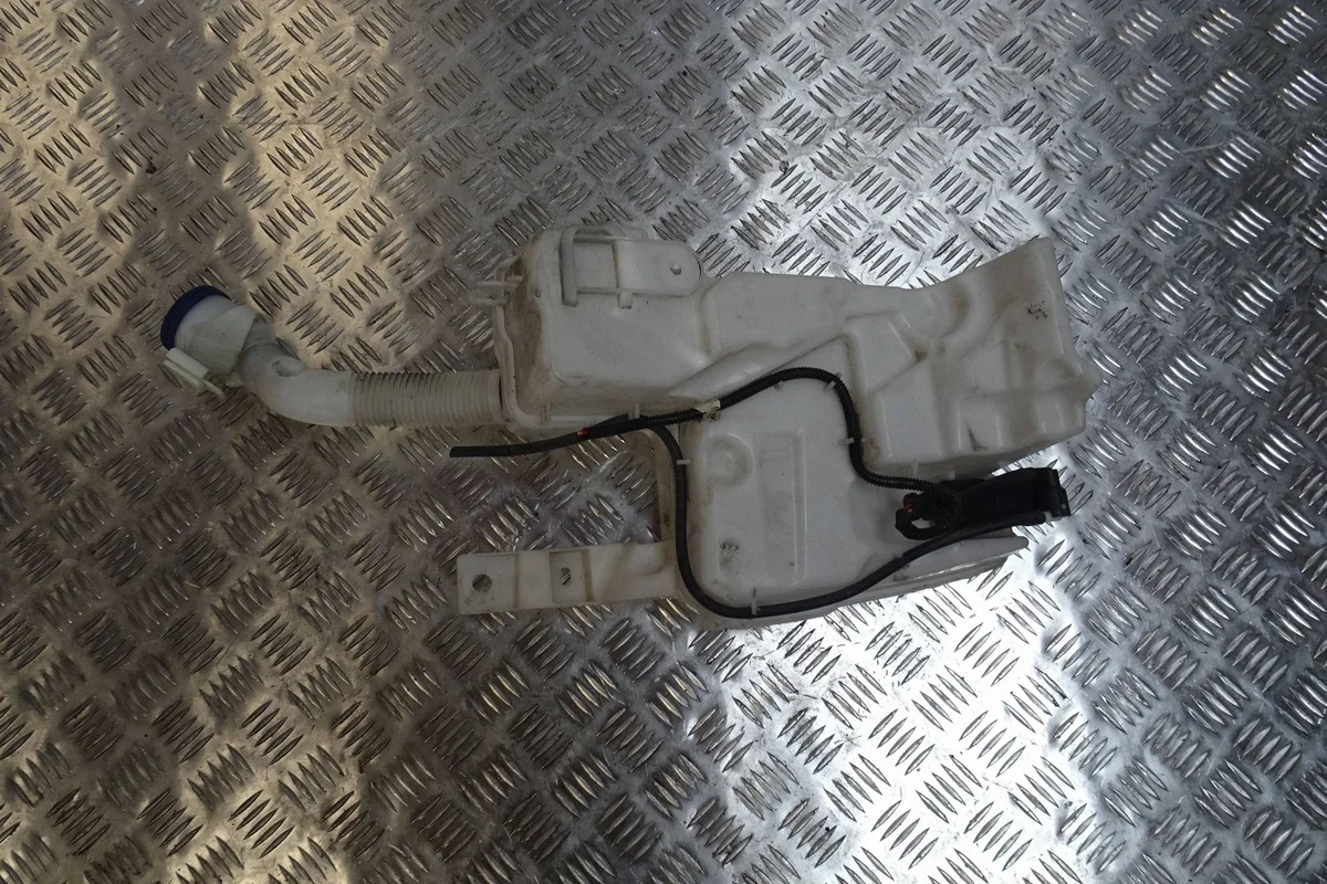 OPEL MOKKA B ZBIORNICZEK SPRYSKIWACZY 9828456480