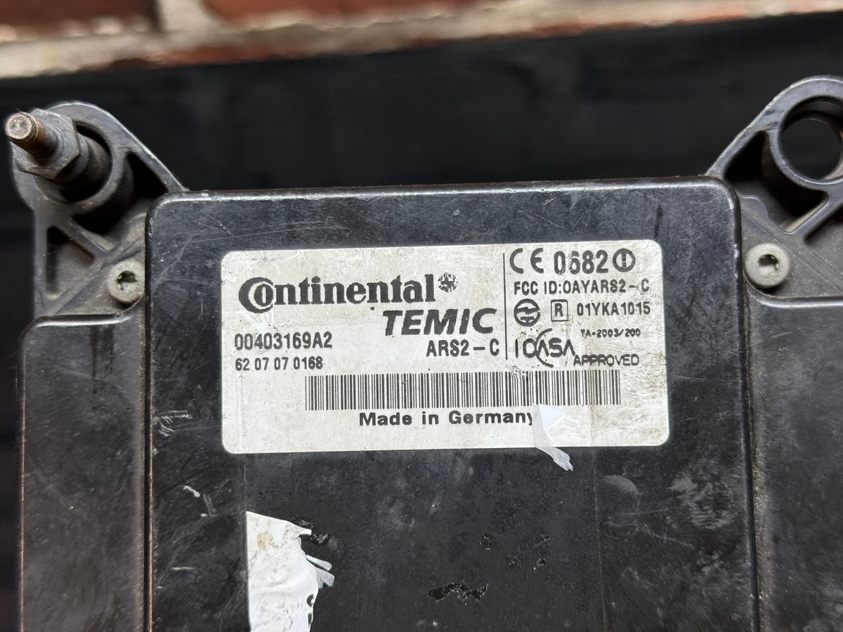 Mercedes W164 Distronic Radar A2165402645 image 3