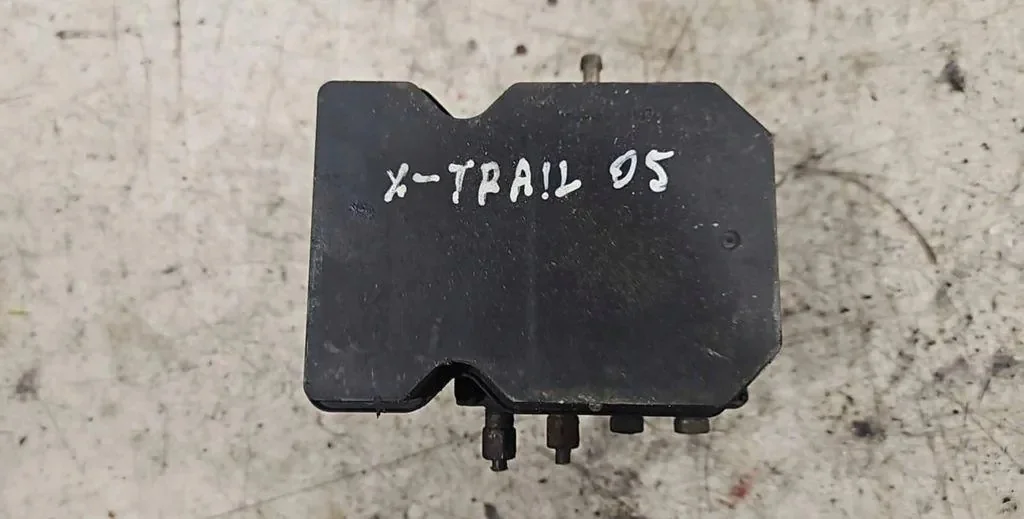 Nissan X-Trail ABS Unit 2001 47660eq041