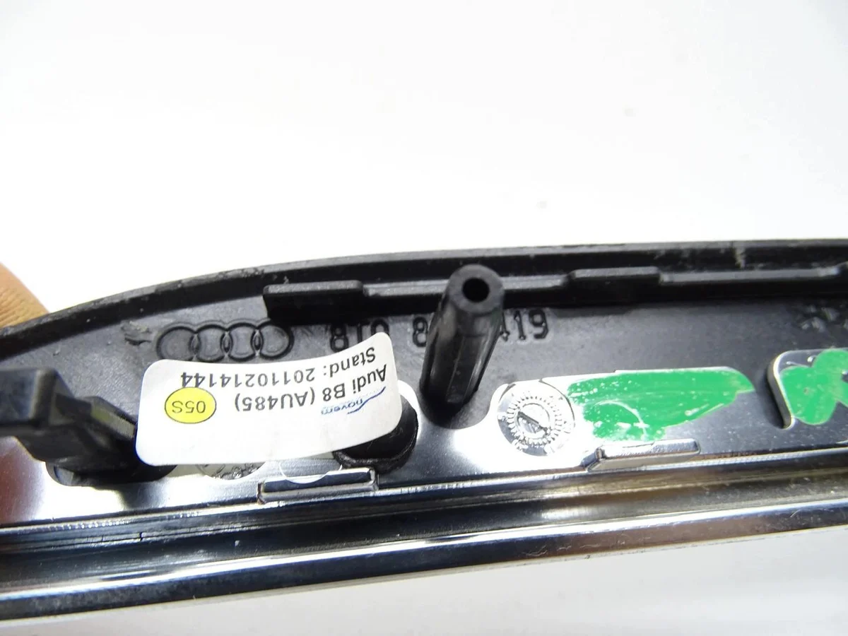 Dekorlist Bakdörr Vänster Audi A5 8T0867419 image 5