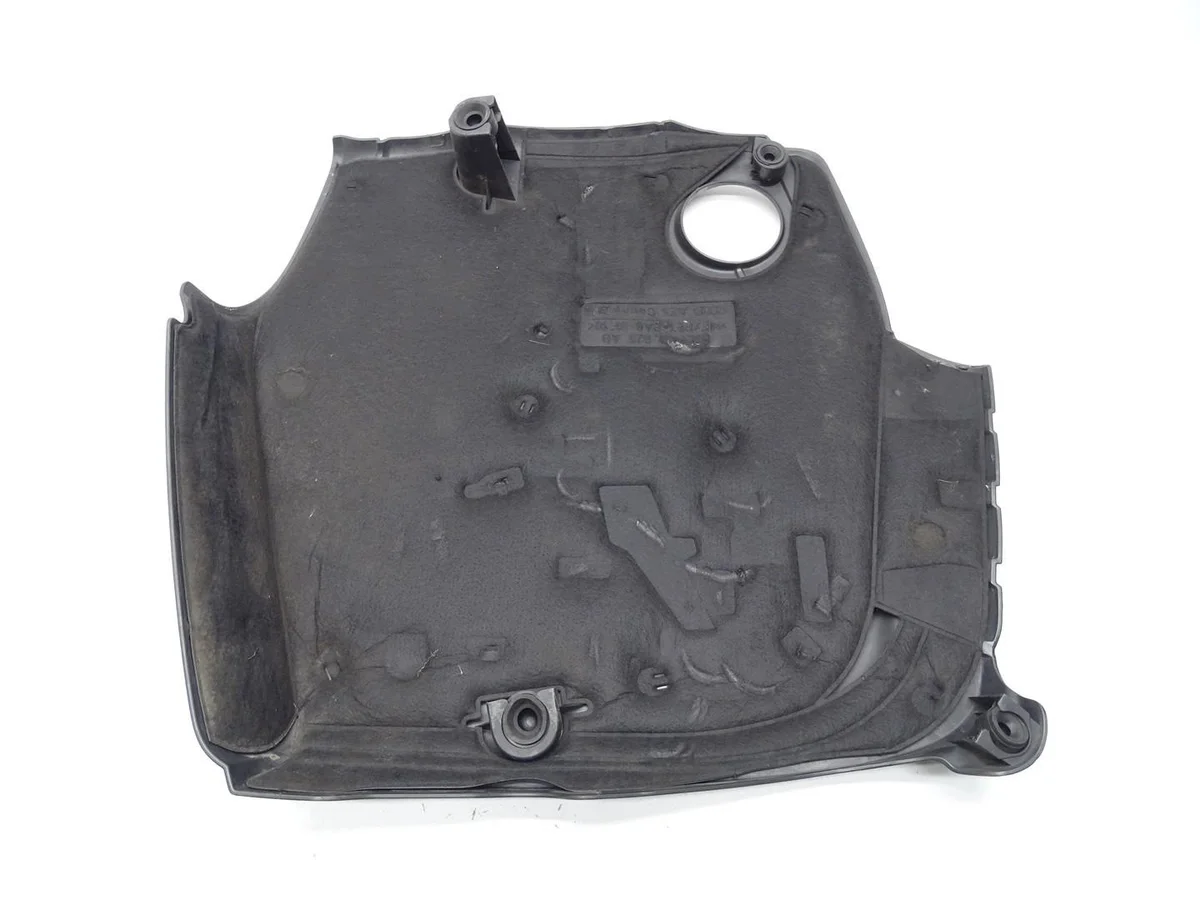 Moottorin yläsuojus Audi A4 B8 A5 8T A6 C7 image 6