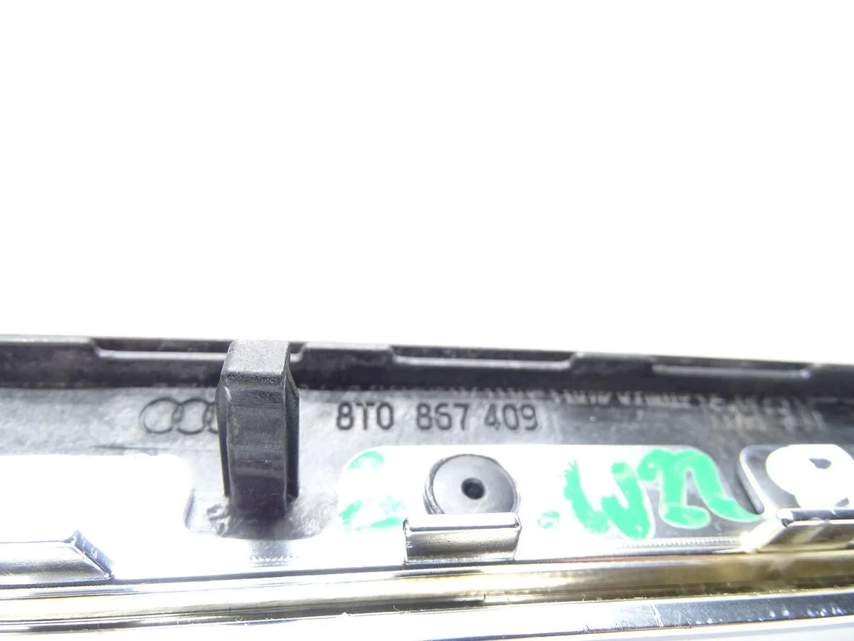Dekorlist dörr Audi A5 8T 8T0867409 image 6