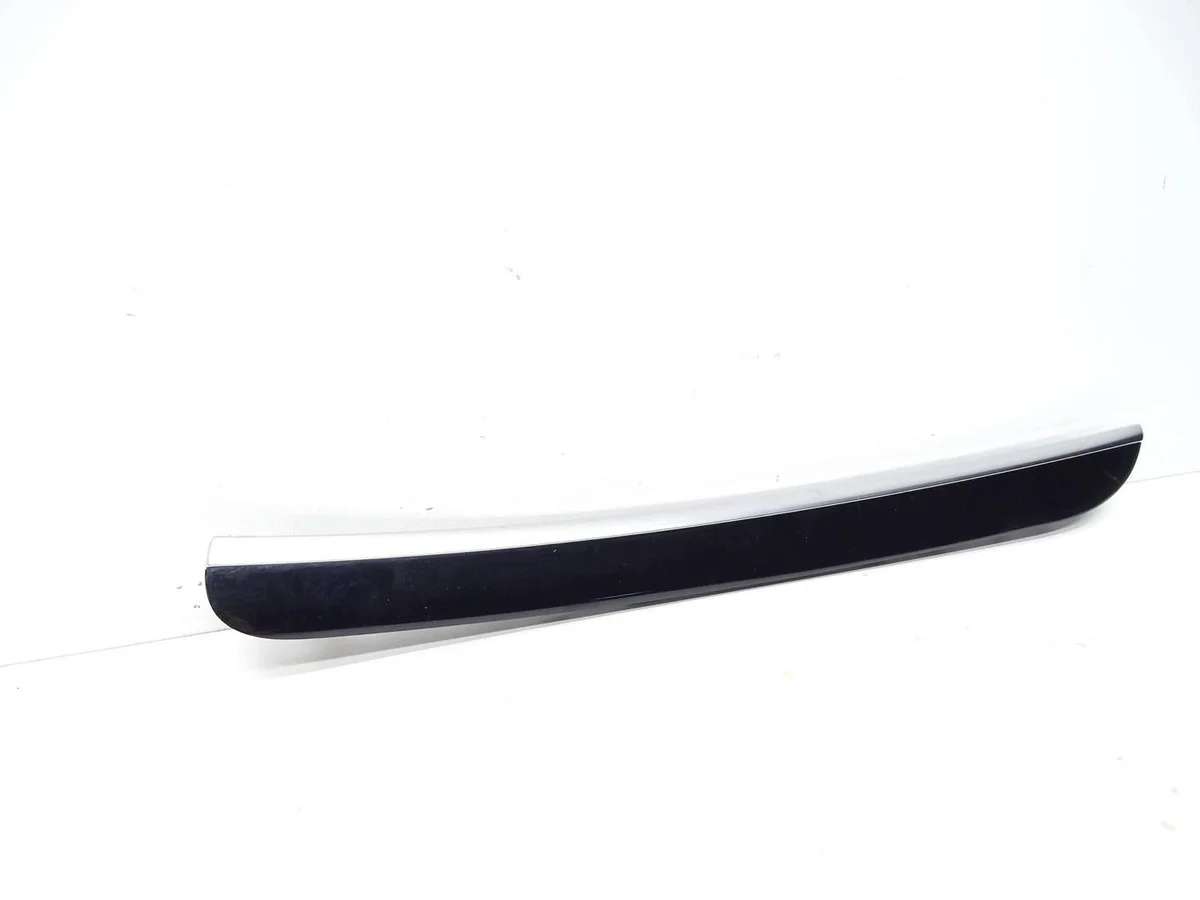 Dekorlist Bakdörr Höger Audi A5 8T0867420 image 3