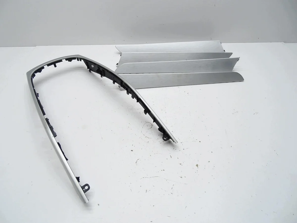 Molduras Puertas Audi A4 B8 A5 8T 8K0867409