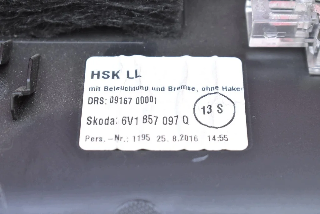 Handschuhfach Skoda Fabia 3 III NJ 14-18 image 5