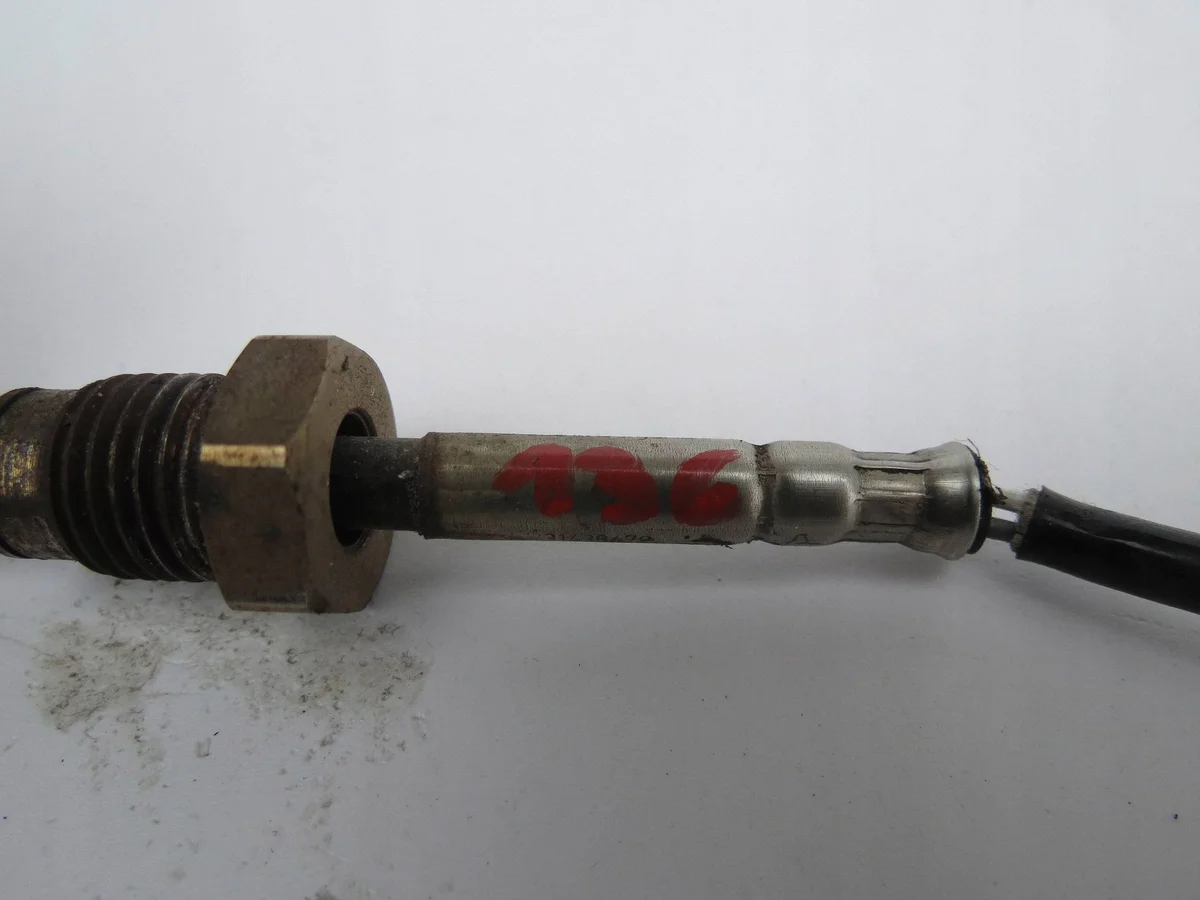 Volvo Abgas-Temperatursensor 31430479 image 5