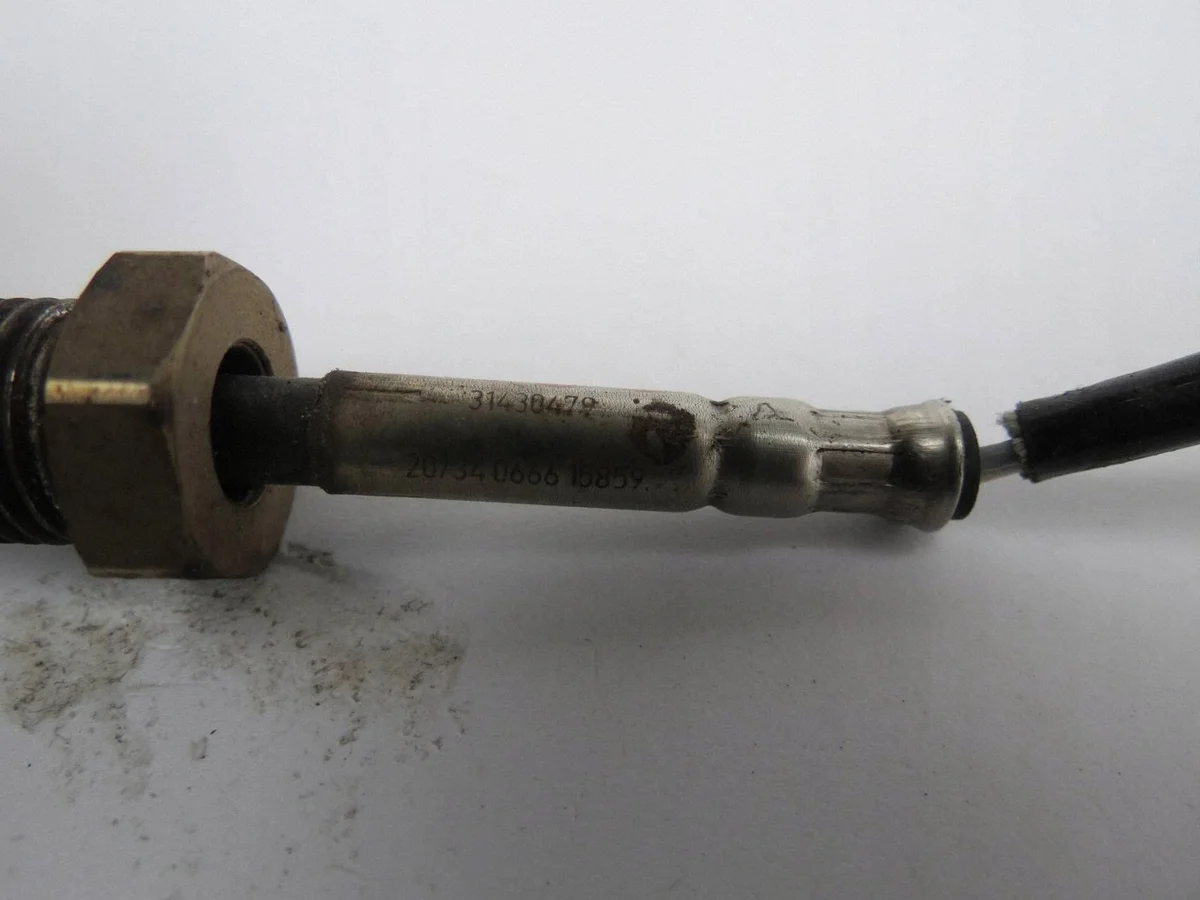 Volvo Abgas-Temperatursensor 31430479 image 7
