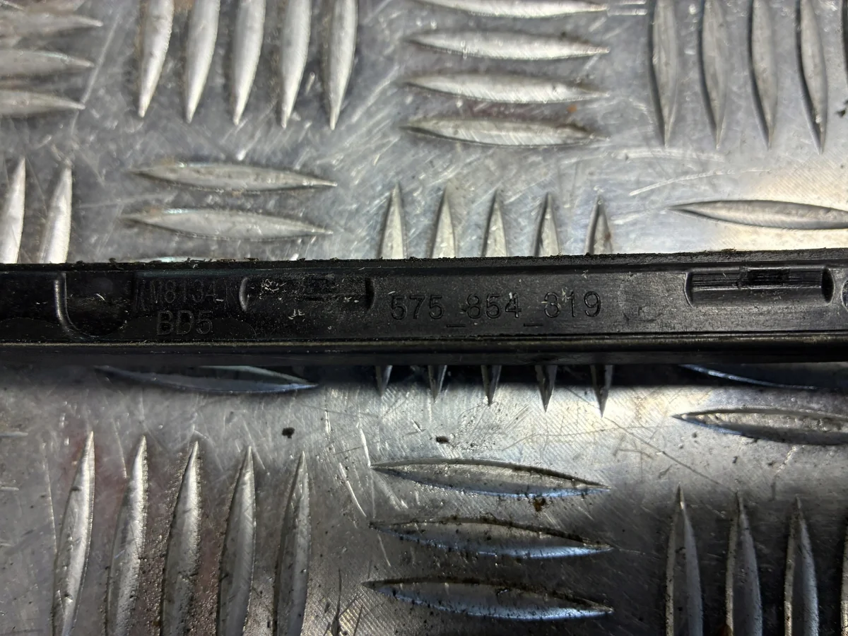 Pare-brise SEAT ATECA (KH7) 575854319