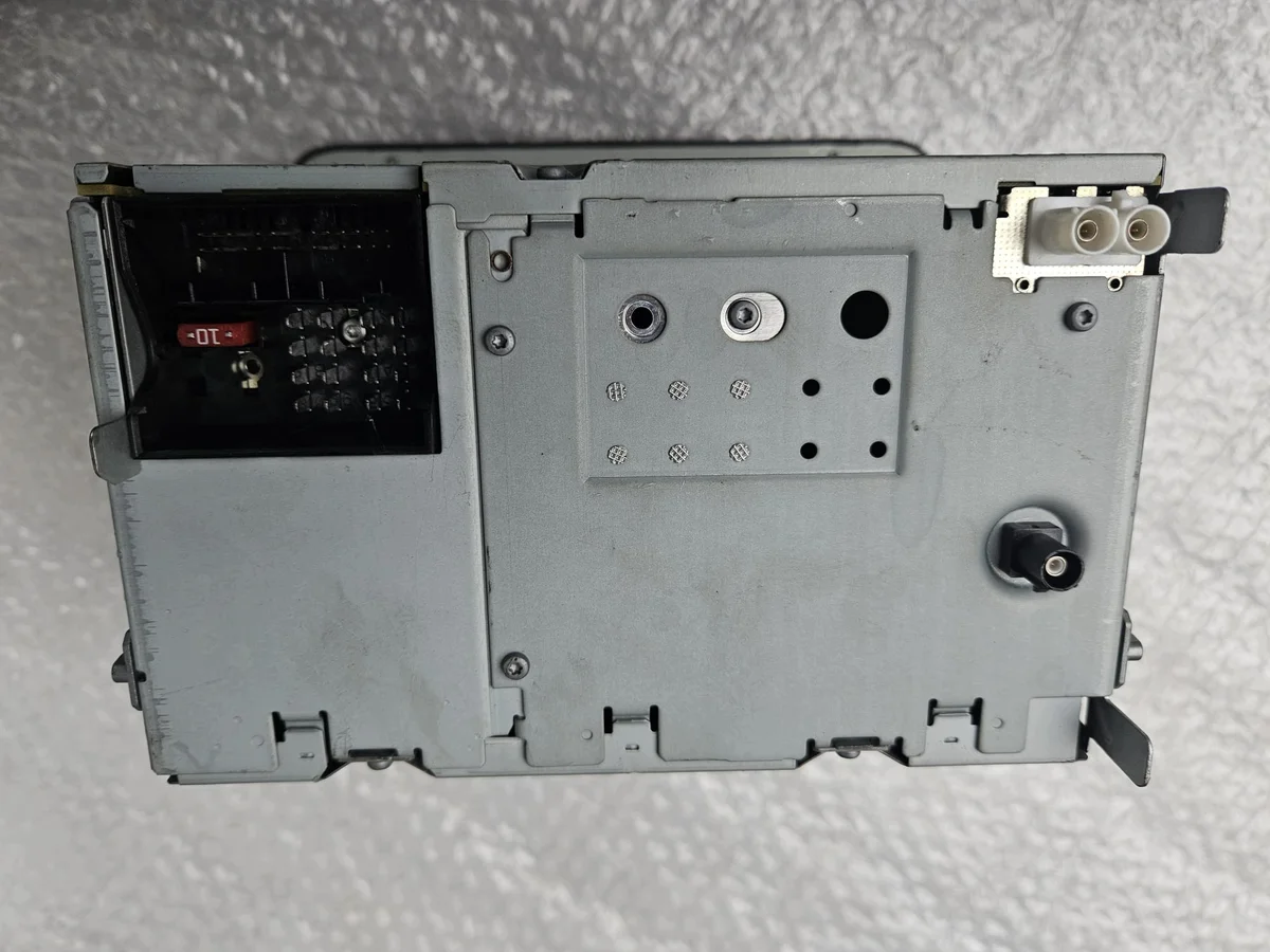 Rádio CD VW Polo 6R 5M0035186L Usado image 4