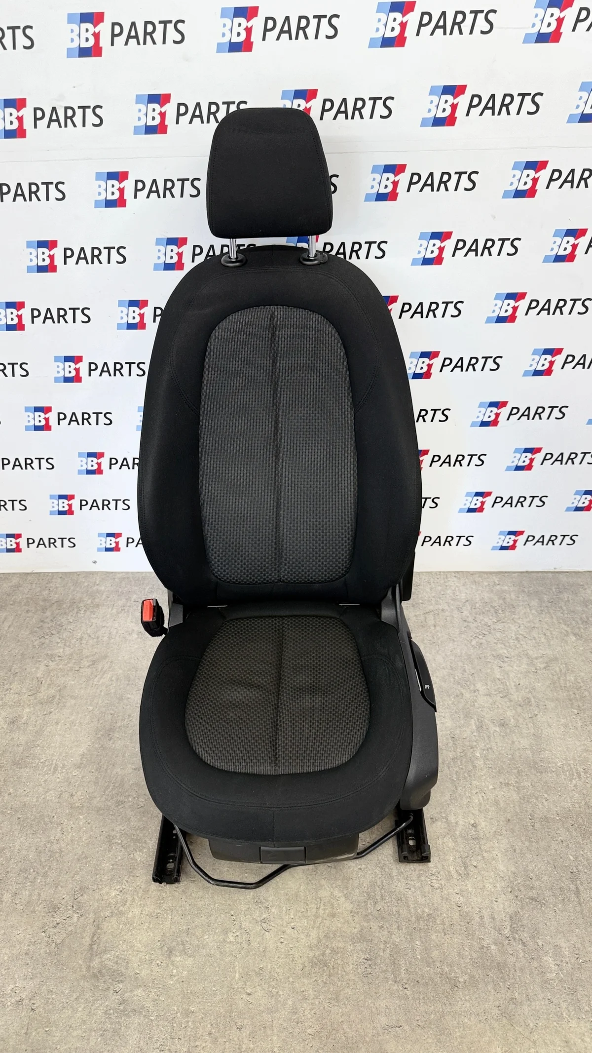 Siège avant gauche BMW F48 X1 chauffant