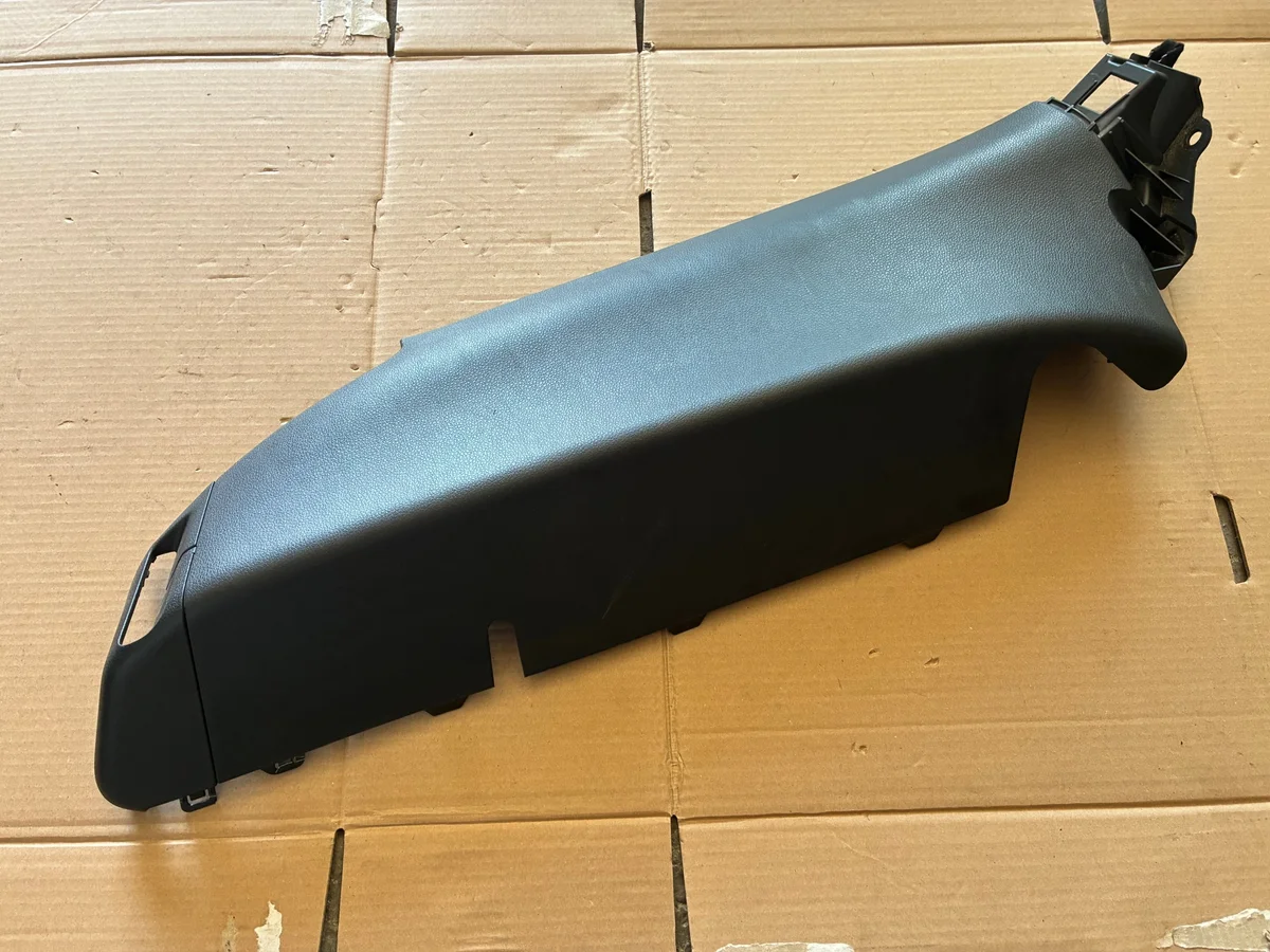 Honda Civic X HB 17- Verkleidung Säule links hinten image 4