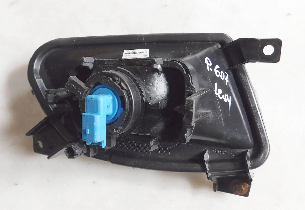 Peugeot 607 03-06 Halogen Dimlykta Vänster
