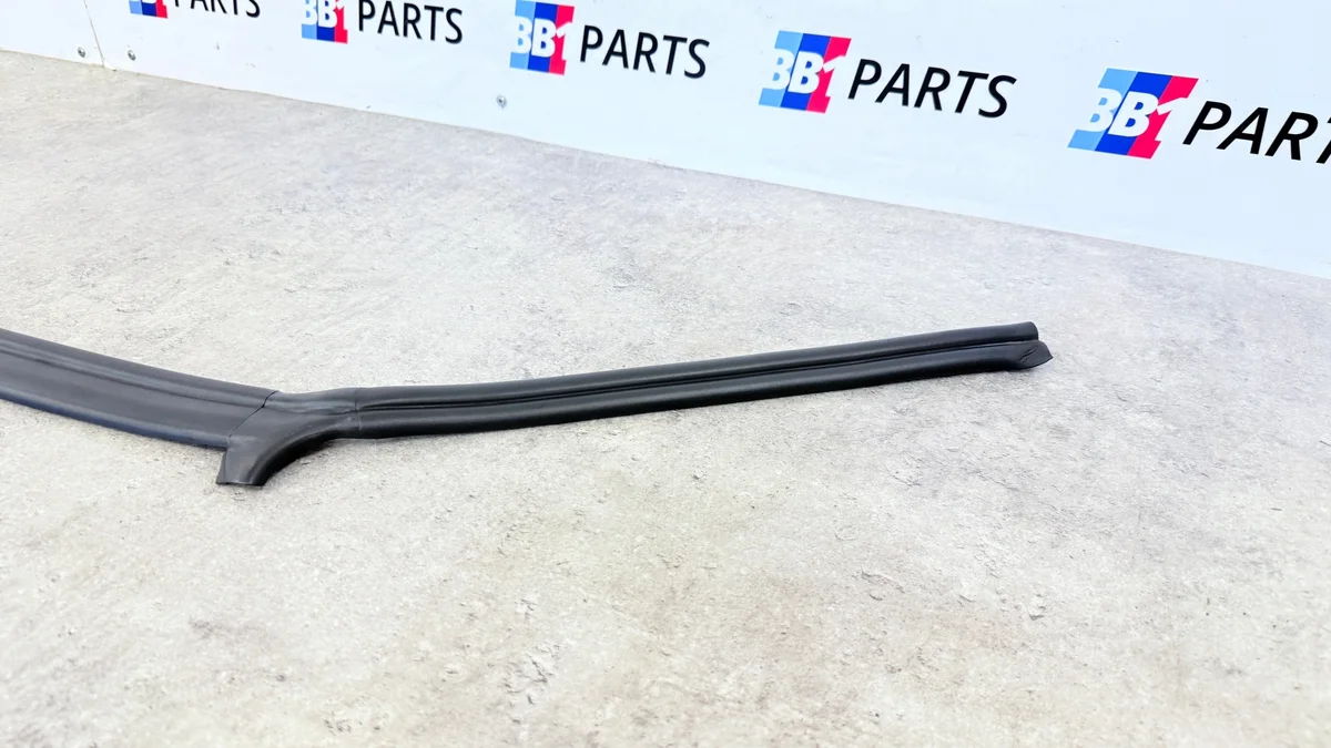 BMW F48 X1 Joint de capot 7329384 image 5