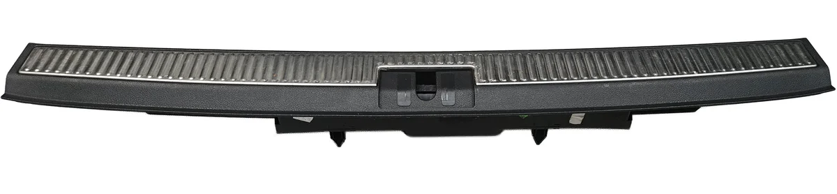 Täckpanel bagagerum Skoda Superb 3V9863459