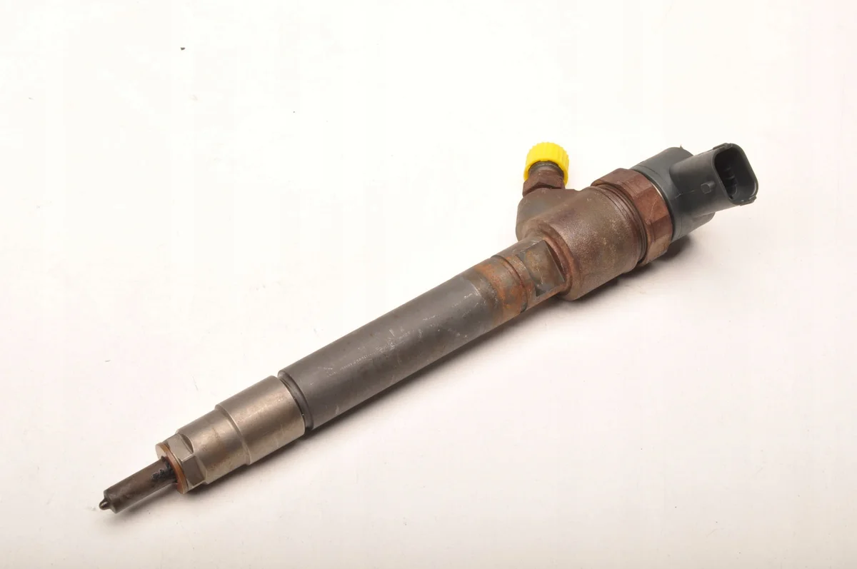 Injecteur Volvo XC60 2.4D5 30777526