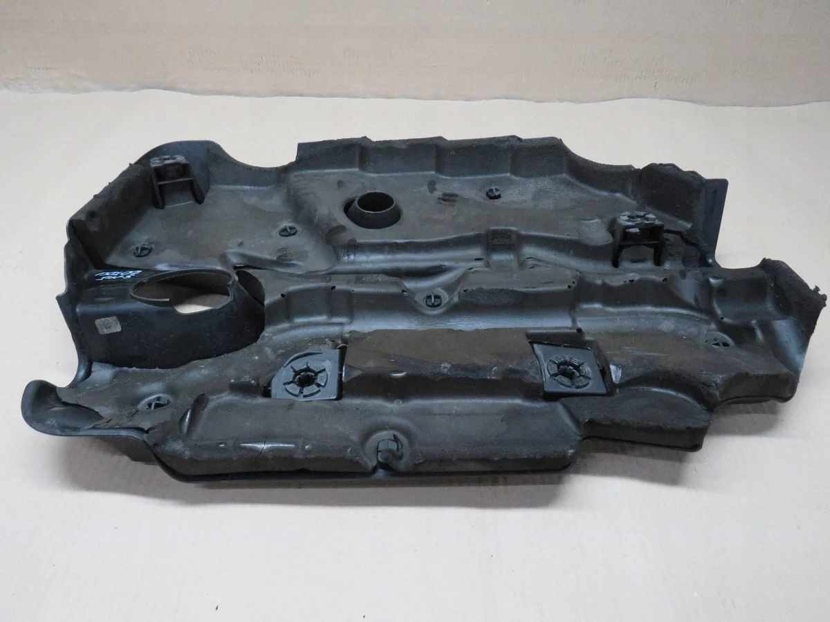 Ford DS7Q-6N041-BE Cache Moteur Occasion image 8