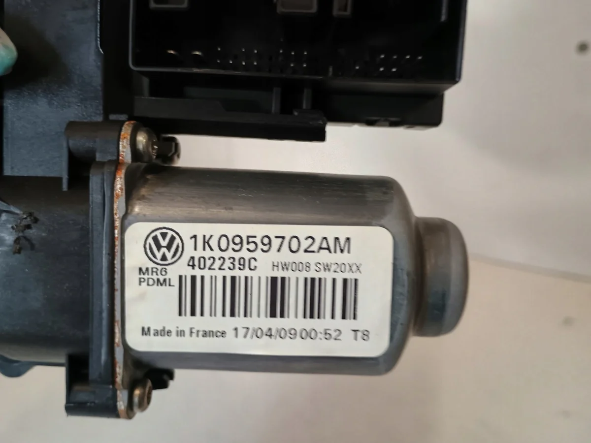 Motor do Vidro Elétrico VW Golf VI 1K0959702AM image 4