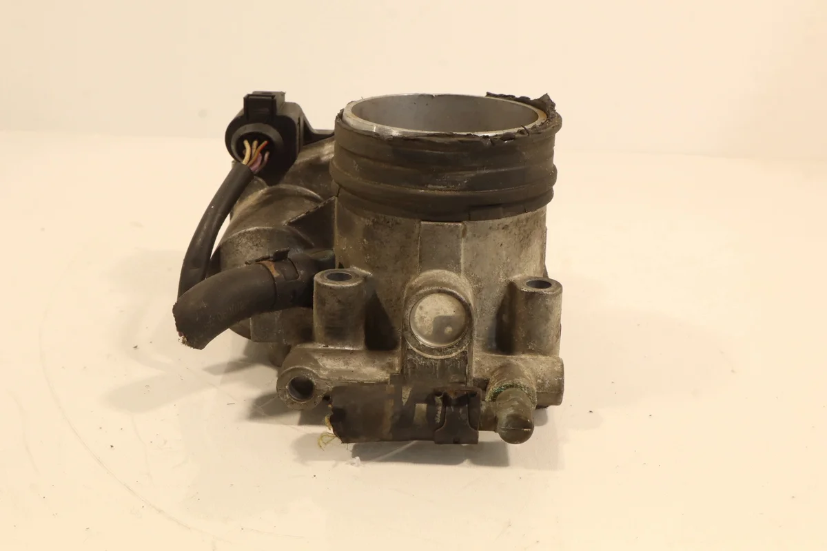 Audi A2 1.6 0280750059 - Corpo Farfallato image 5