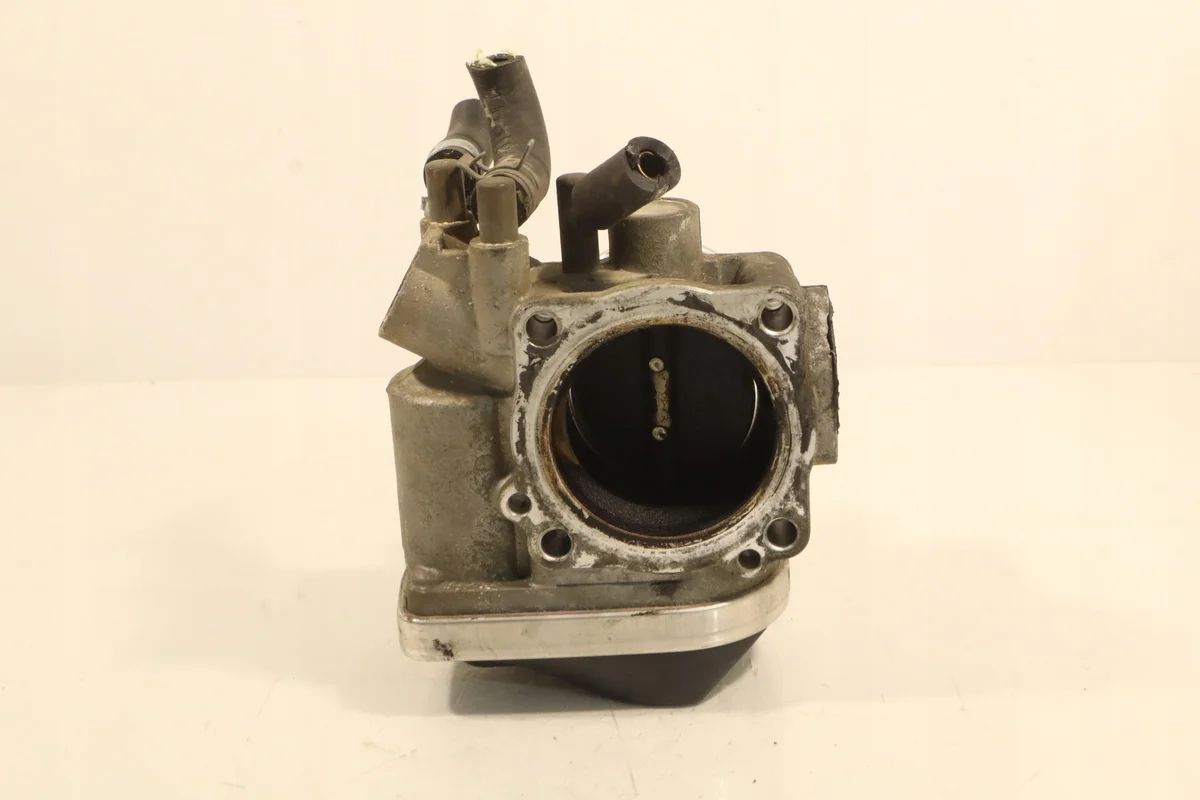Boîtier papillon Audi VW Skoda Seat 06A133062N image 4