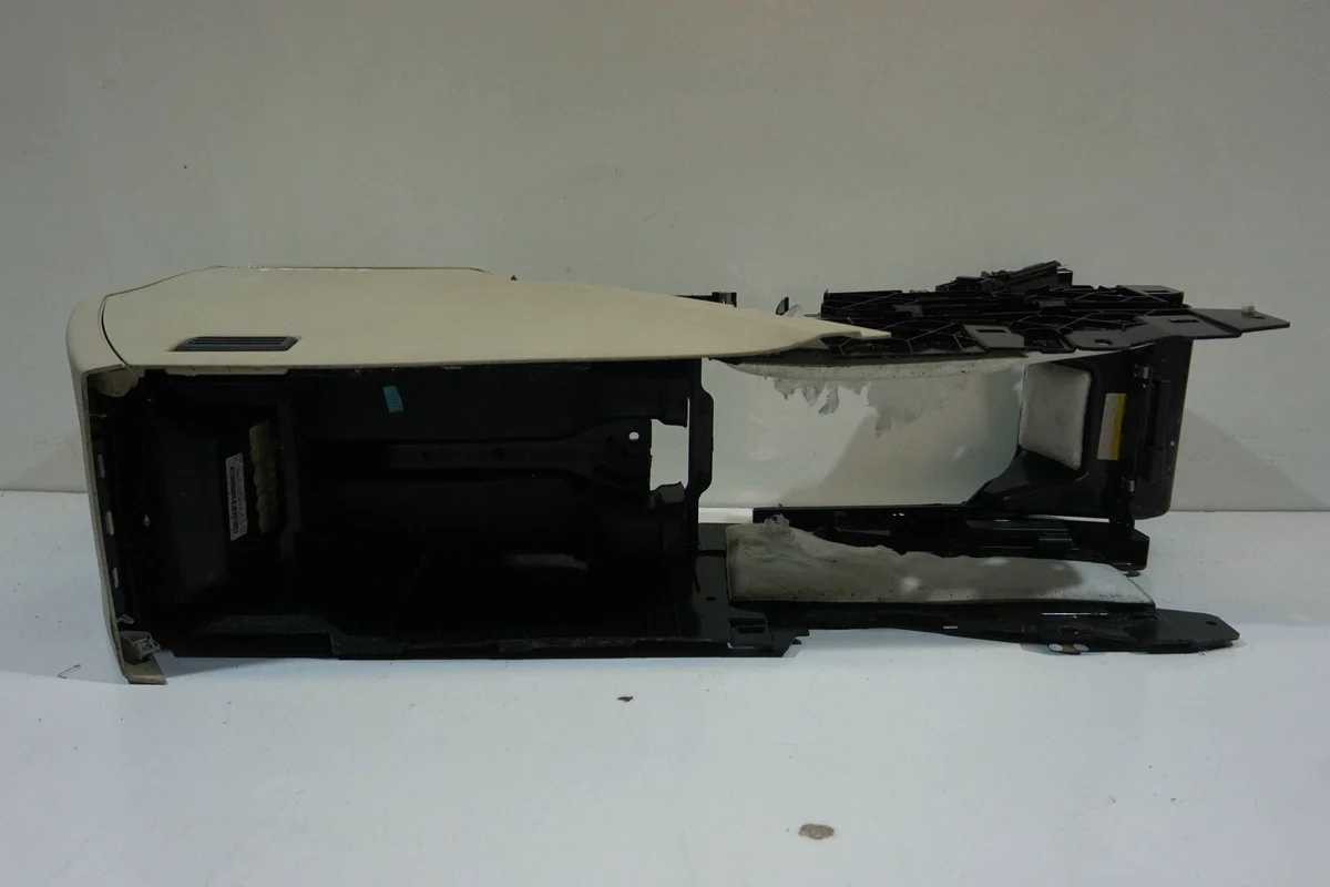Land Rover Evoque L538 Middentunnel DKJ3355 image 9