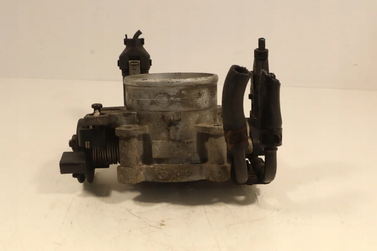 Drosselklappe Kia Carens III 2.0 35150-25700 image 4