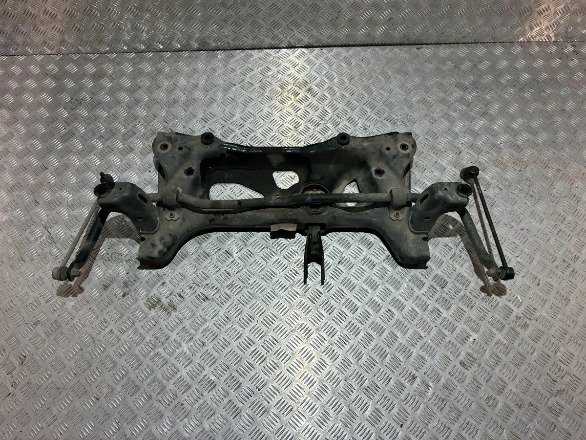 Berceau avant Seat Ateca 3Q0199315D