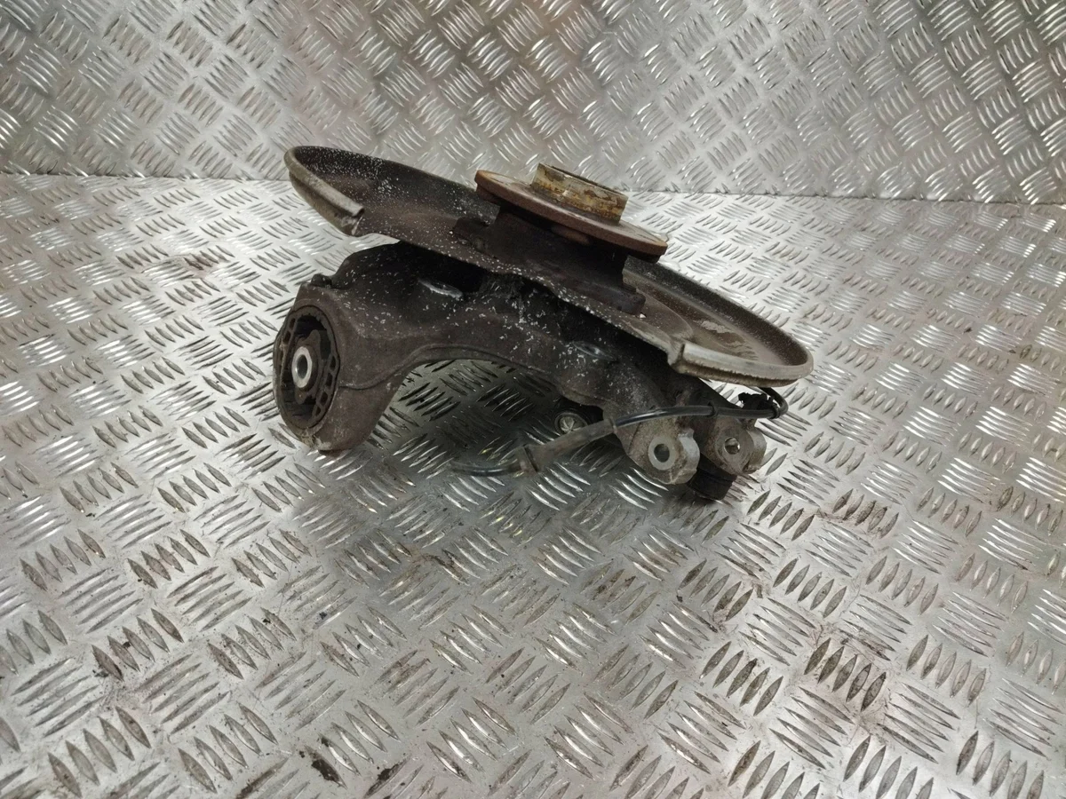 Moyeu de roue arrière droit Volvo XC60