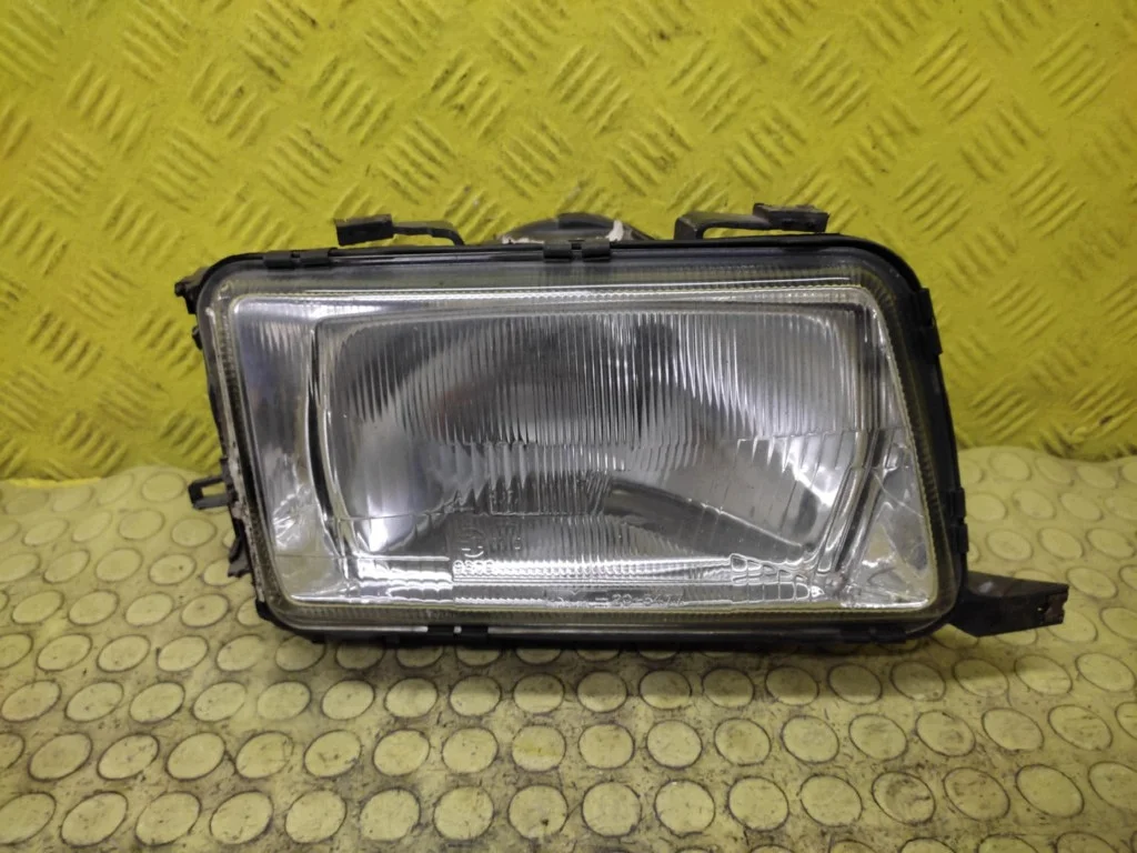Audi 80 B4 Right Headlight Lamp Used