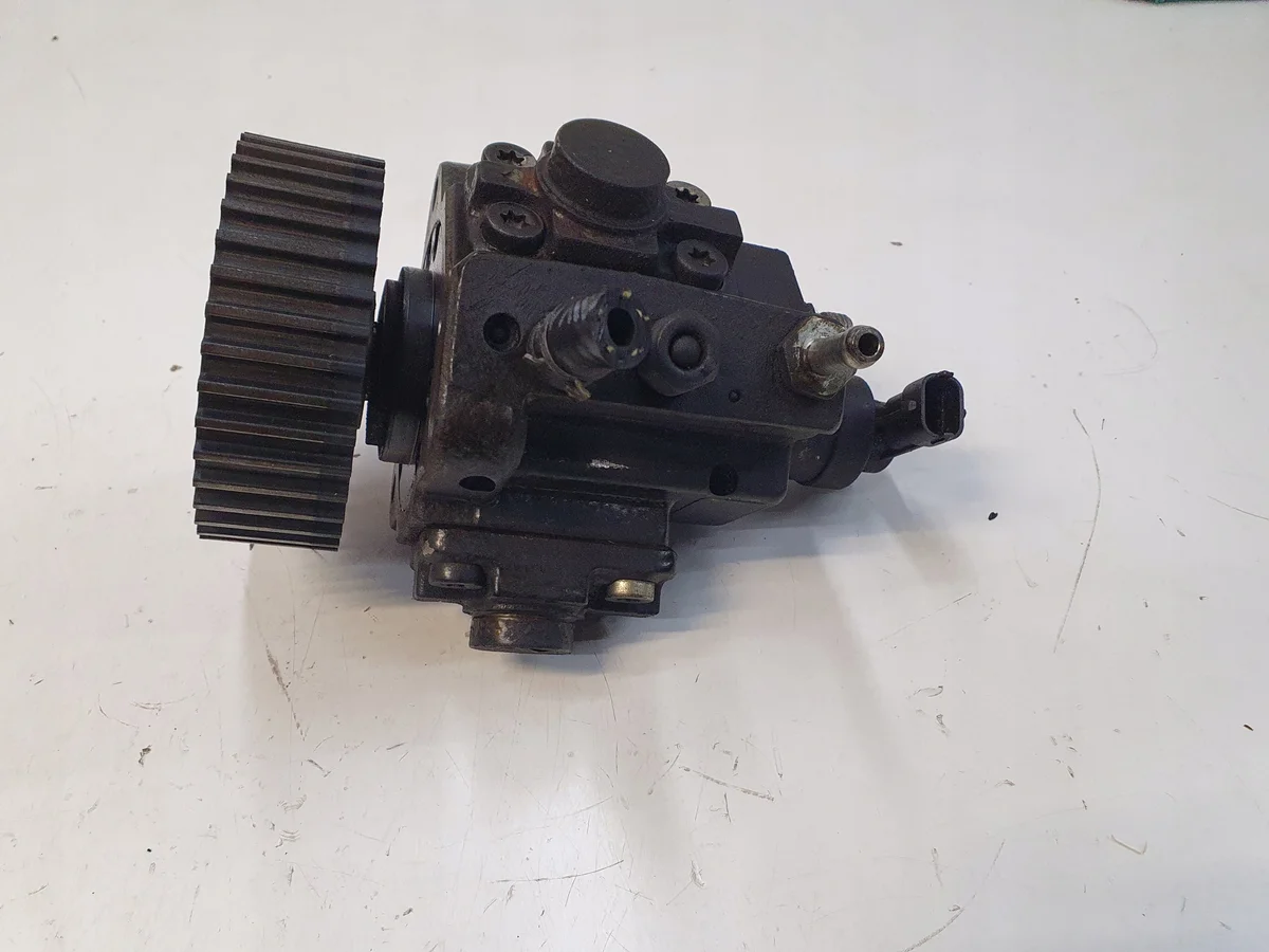 Pompe injection Opel Astra J Insignia 2.0 CDTI