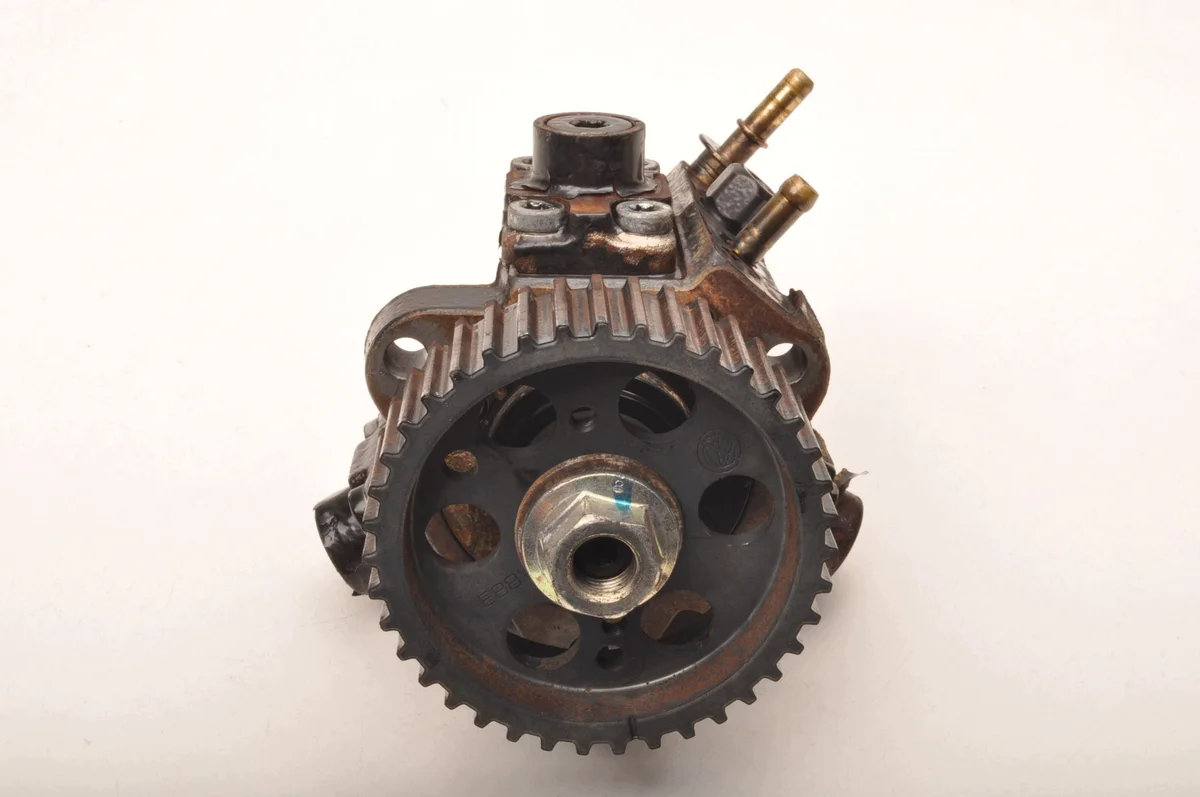 Pompa iniezione Alfa Romeo Fiat Croma 2.4 D