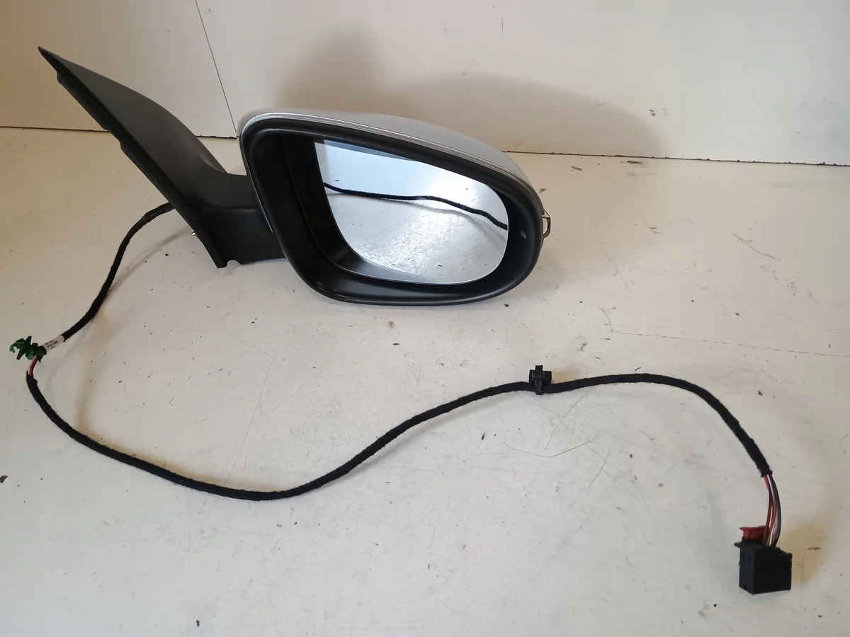 VW Golf VI peili oikea LA7W 6pin