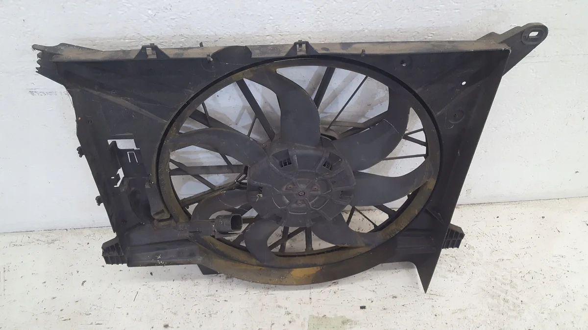 Ventilatore Radiatore Volvo XC90 2.5 B Usato